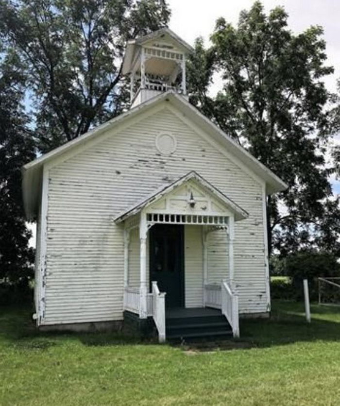 Prestons Antique Gaslight Village - Photo From Land Dot Com (newer photo)